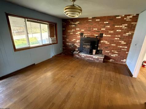 318 Long Street Parsons WV 26287
