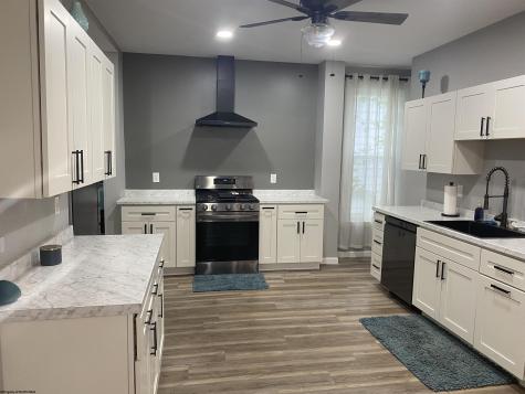 708 Mulberry Avenue Clarksburg WV 26301