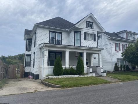 708 Mulberry Avenue Clarksburg WV 26301