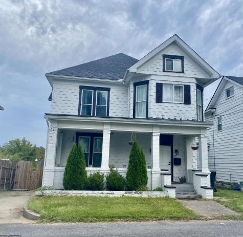 708 Mulberry Avenue Clarksburg WV 26301