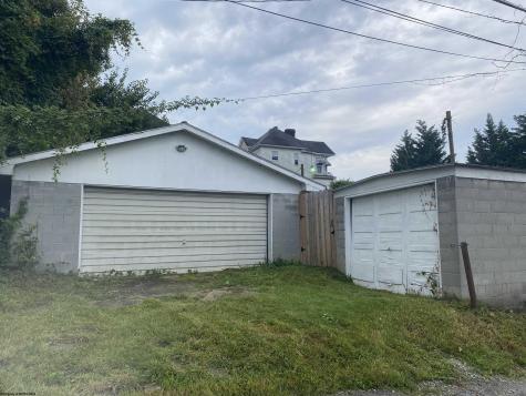 708 Mulberry Avenue Clarksburg WV 26301