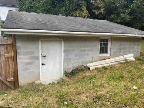 708 Mulberry Avenue Clarksburg WV 26301