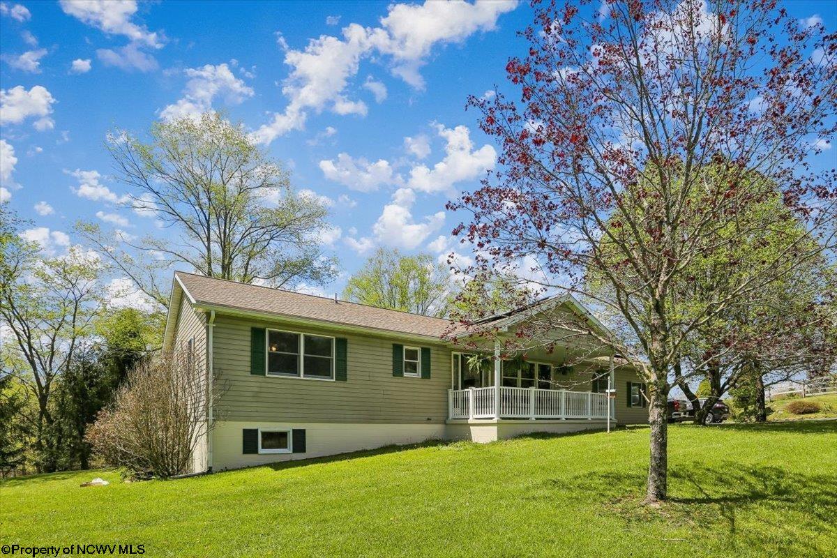 107 Number 41 Mine Road Thomas WV 26292