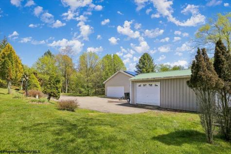 107 Number 41 Mine Road Thomas WV 26292