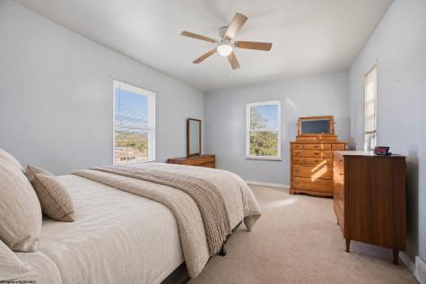 10 Savannah Street Westover WV 26501