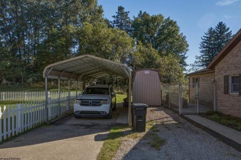 10 Savannah Street Westover WV 26501