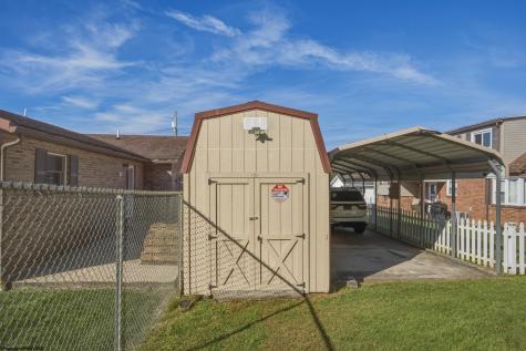 10 Savannah Street Westover WV 26501