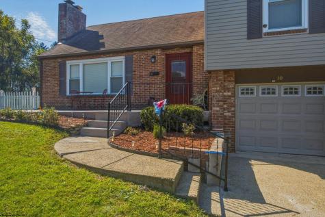 10 Savannah Street Westover WV 26501