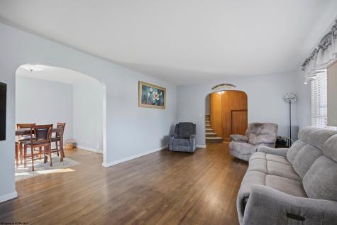 10 Savannah Street Westover WV 26501