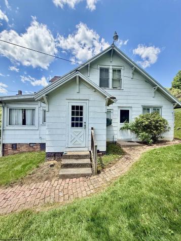 45 Blake Avenue Salem WV 26426