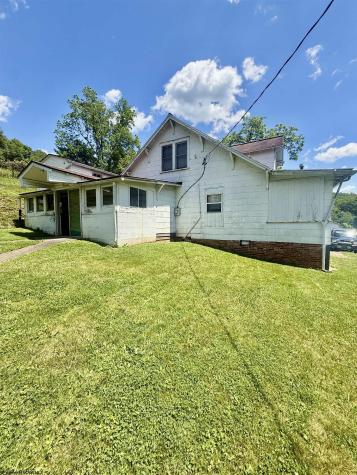 45 Blake Avenue Salem WV 26426