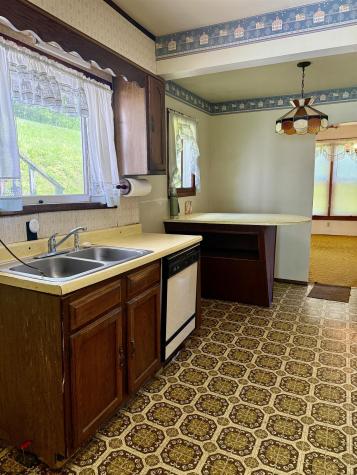 45 Blake Avenue Salem WV 26426
