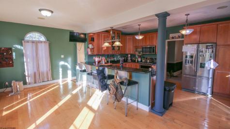 156 Arbutus Drive Clarksburg WV 26301