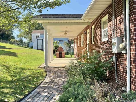 140 Dogwood Street Philippi WV 26416