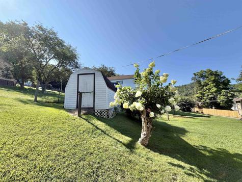 140 Dogwood Street Philippi WV 26416