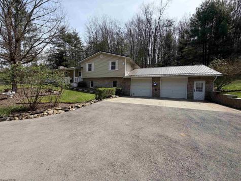 13 Gilbert Street Buckhannon WV 26201