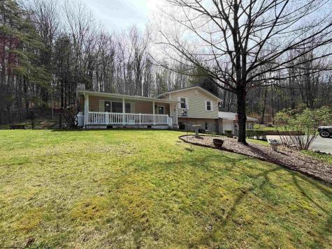 13 Gilbert Street Buckhannon WV 26201