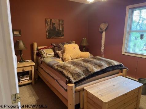634 Joe Gibson Road Newburg WV 26410