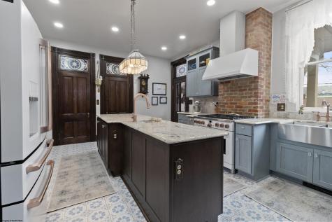 306 Main Avenue Weston WV 26452