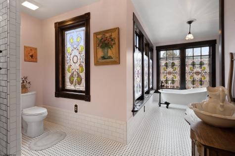 306 Main Avenue Weston WV 26452