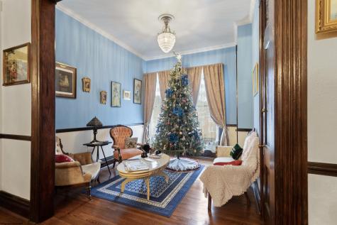 306 Main Avenue Weston WV 26452