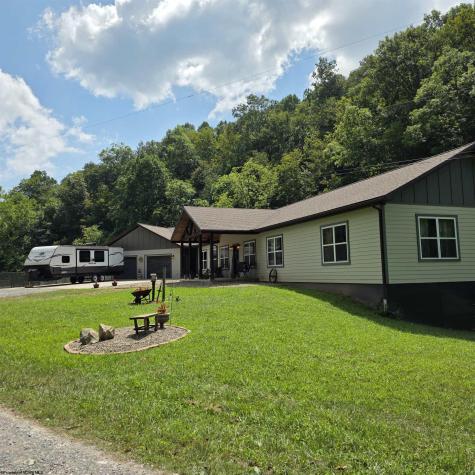 441 Aspin Road Weston WV 26452