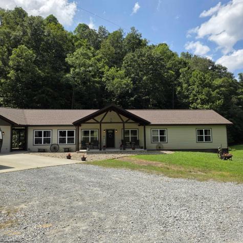 441 Aspin Road Weston WV 26452