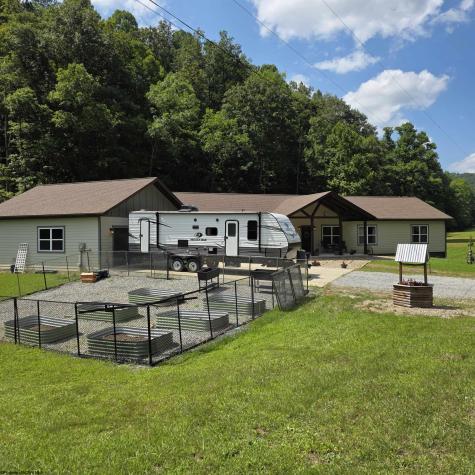 441 Aspin Road Weston WV 26452