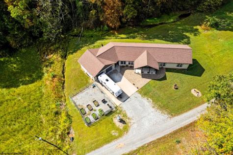 441 Aspin Road Weston WV 26452
