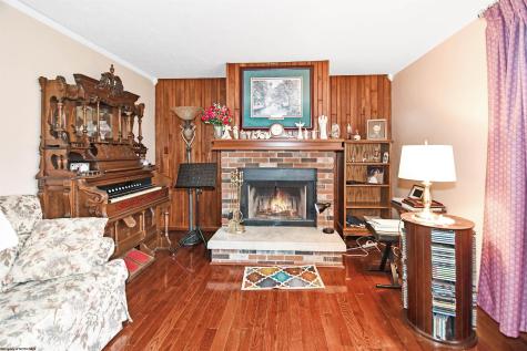 94 Kimberly Circle Fairmont WV 26554