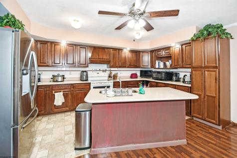 94 Kimberly Circle Fairmont WV 26554