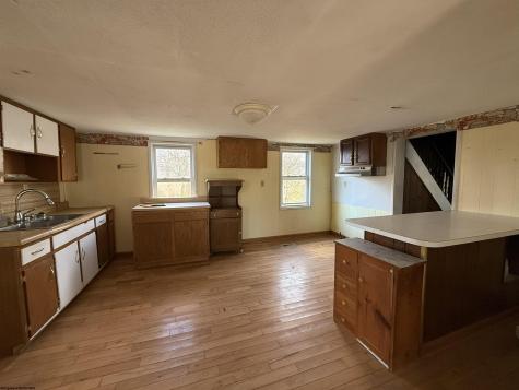 57 Chatham Hill Farmington WV 26571