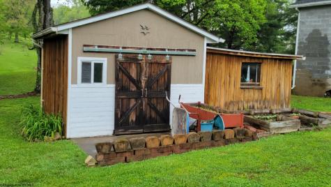 267 Oak Street Jane Lew WV 26378