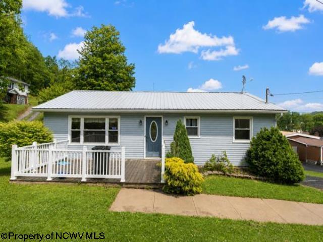 103 Baker Street Fairview WV 26570