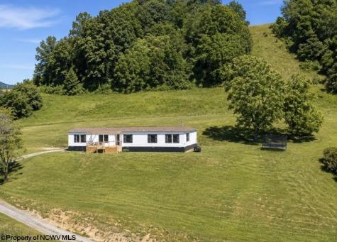 322 Old Acres Road Jane Lew WV 26378