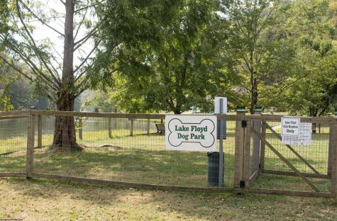 1914 Lake Floyd Circle Salem WV 26426