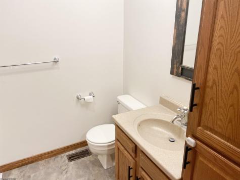 1914 Lake Floyd Circle Salem WV 26426