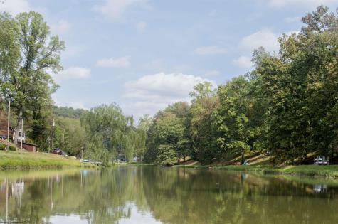 1914 Lake Floyd Circle Salem WV 26426