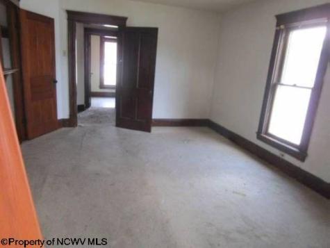 1405 Center Street Moundsville WV 26041