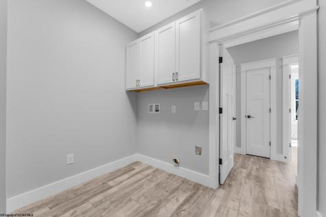 107 Lockwood Drive Morgantown WV 26508
