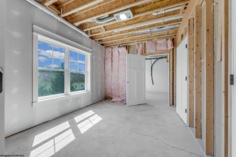 107 Lockwood Drive Morgantown WV 26508