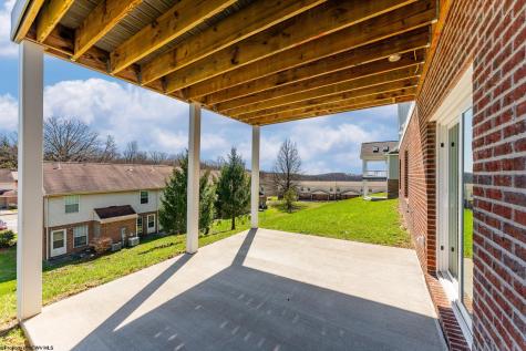107 Lockwood Drive Morgantown WV 26508