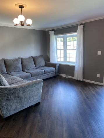 1614 Crestmont Circle Fairmont WV 26554