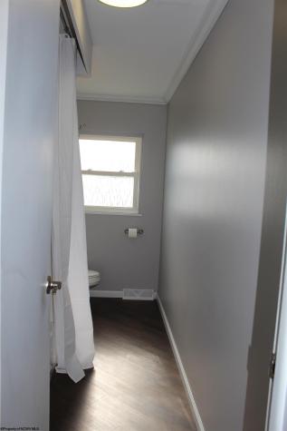 1614 Crestmont Circle Fairmont WV 26554