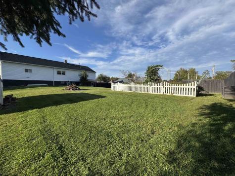 1614 Crestmont Circle Fairmont WV 26554