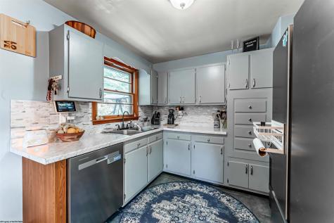 1476 Eastern Avenue Morgantown WV 26505