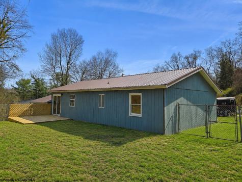 1201 Milton Street Morgantown WV 26505