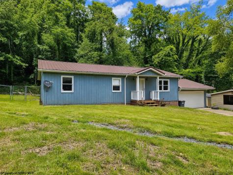 1201 Milton Street Morgantown WV 26505