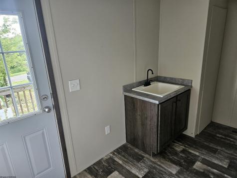 156 Oak Street Lumberport WV 26386