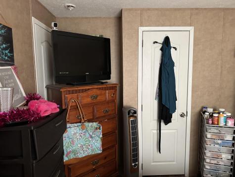 98 Mount Street Mount Clare WV 26408